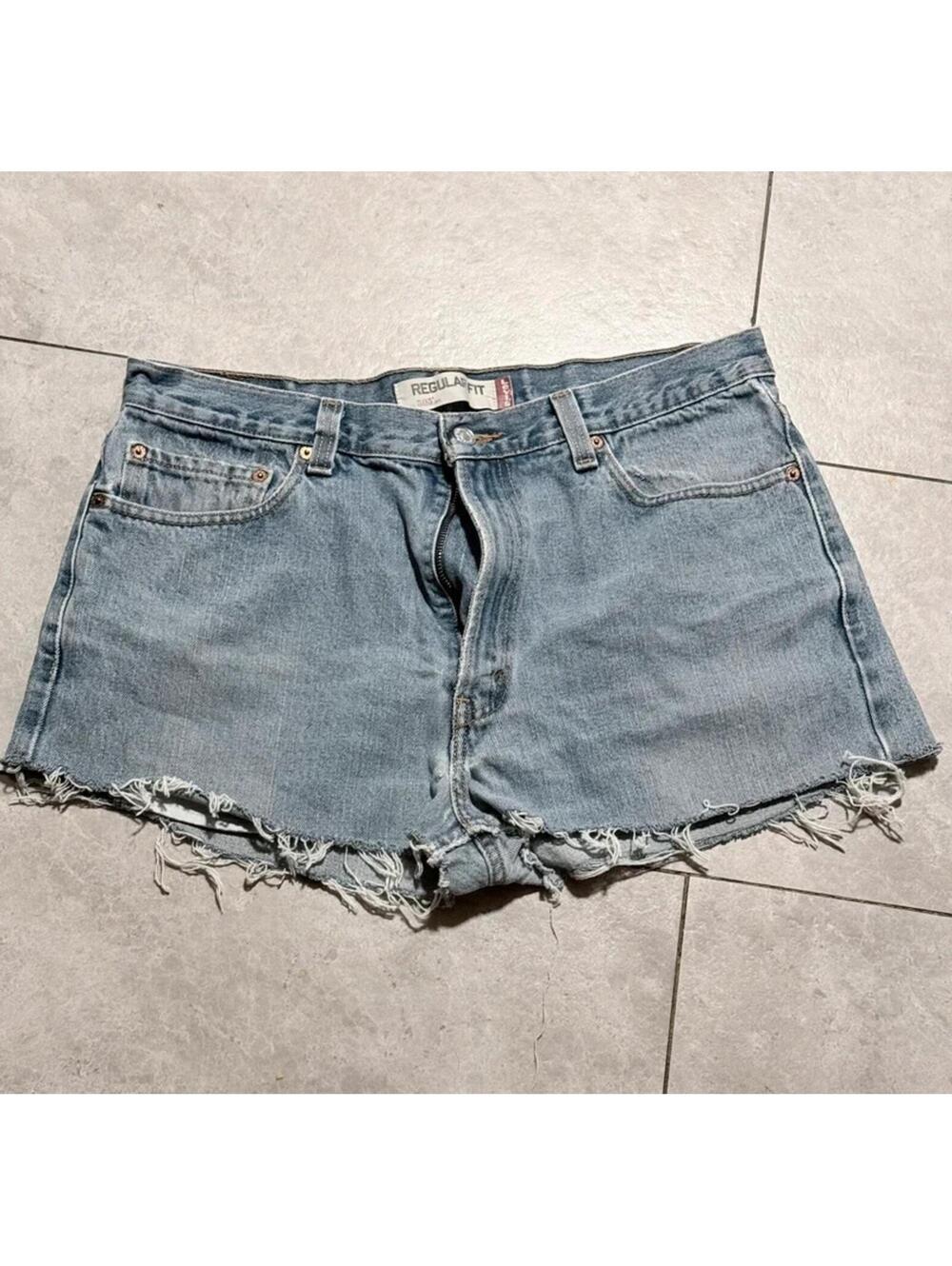 Levi’s 505 Regular Fit Cutoff Denim Shorts Men’s 36 S27